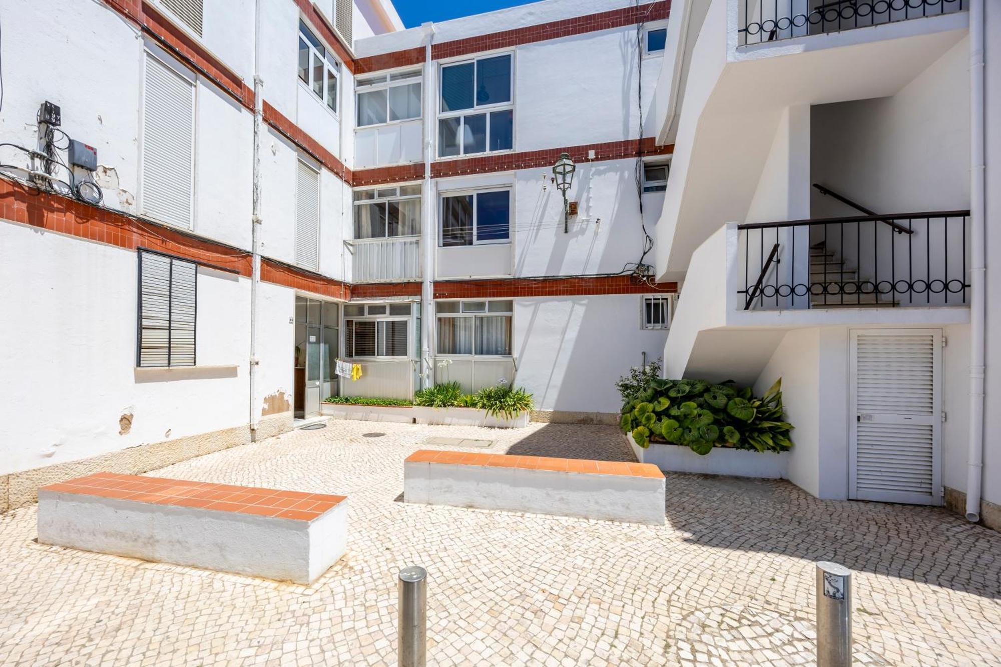 Penny Apartment *