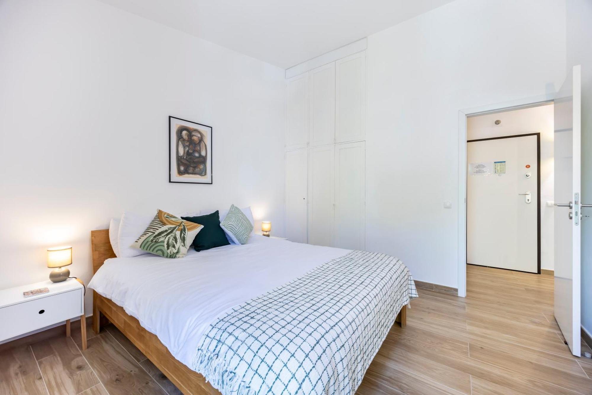 Penny Apartment